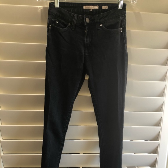 Mid Rise Jeans - Picture 2 of 5